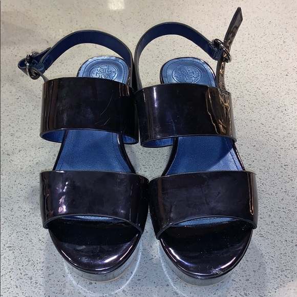 Guess Platform Sandals - Picture 3 of 4
